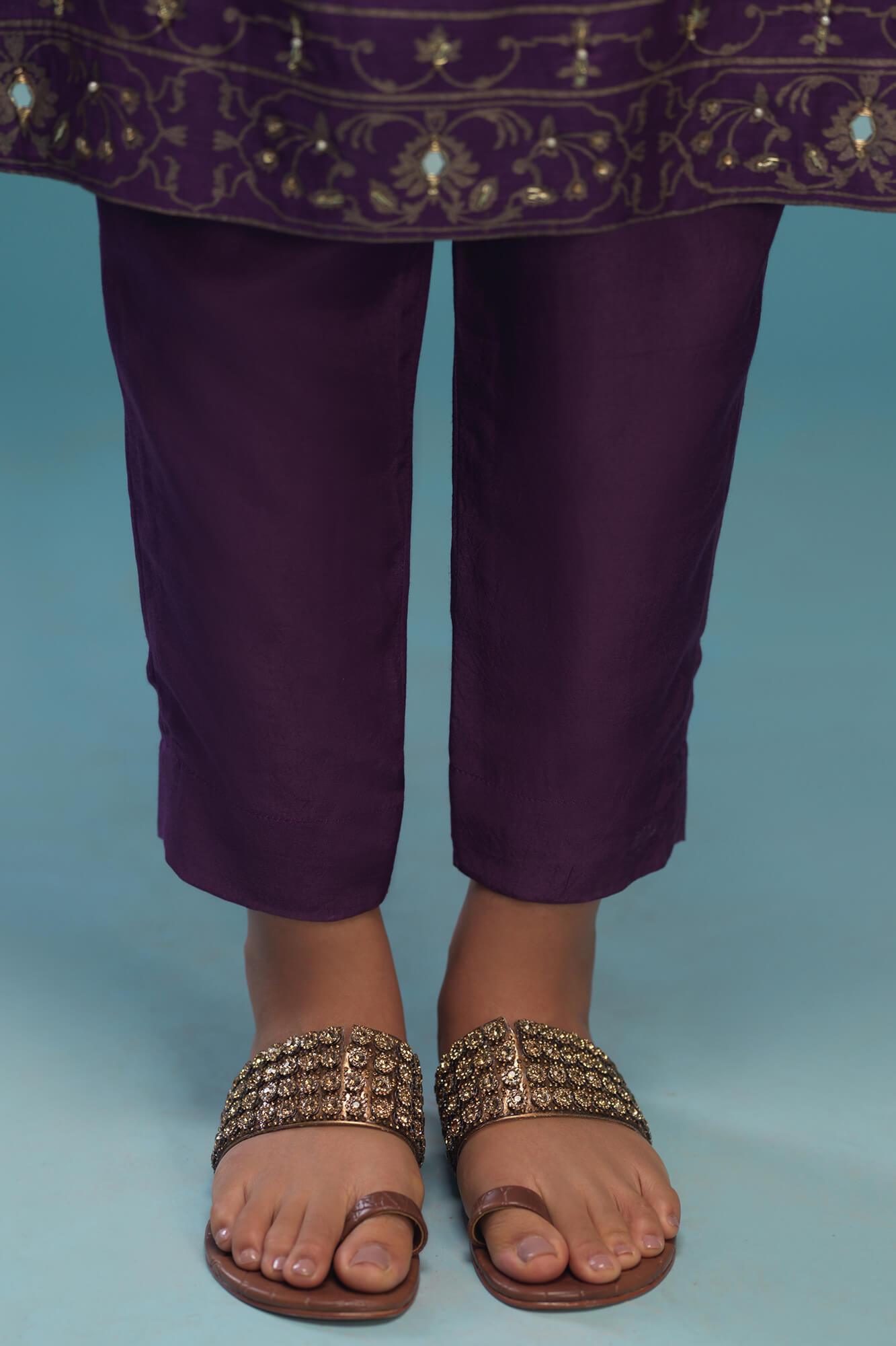 Nveen (Three Piece)