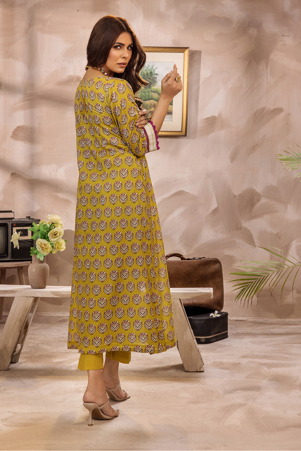 SAF-28-SAFWA SAFRON 3-PIECE FINE DIGITAL PRINTED UNSTITCHED LAWN COLLECTION VOL-03