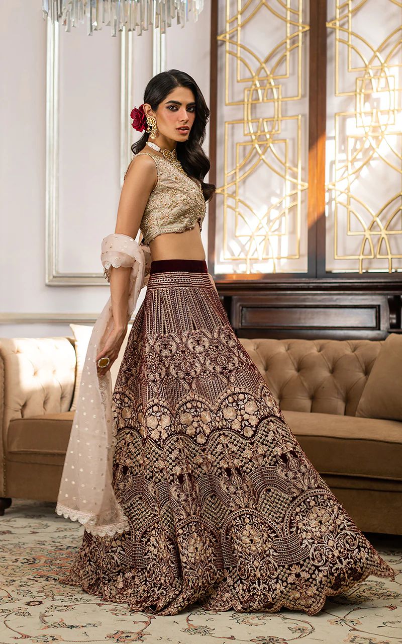 THREADS AND MOTIFS - STYLE FUSION - 8105 - FORMAL