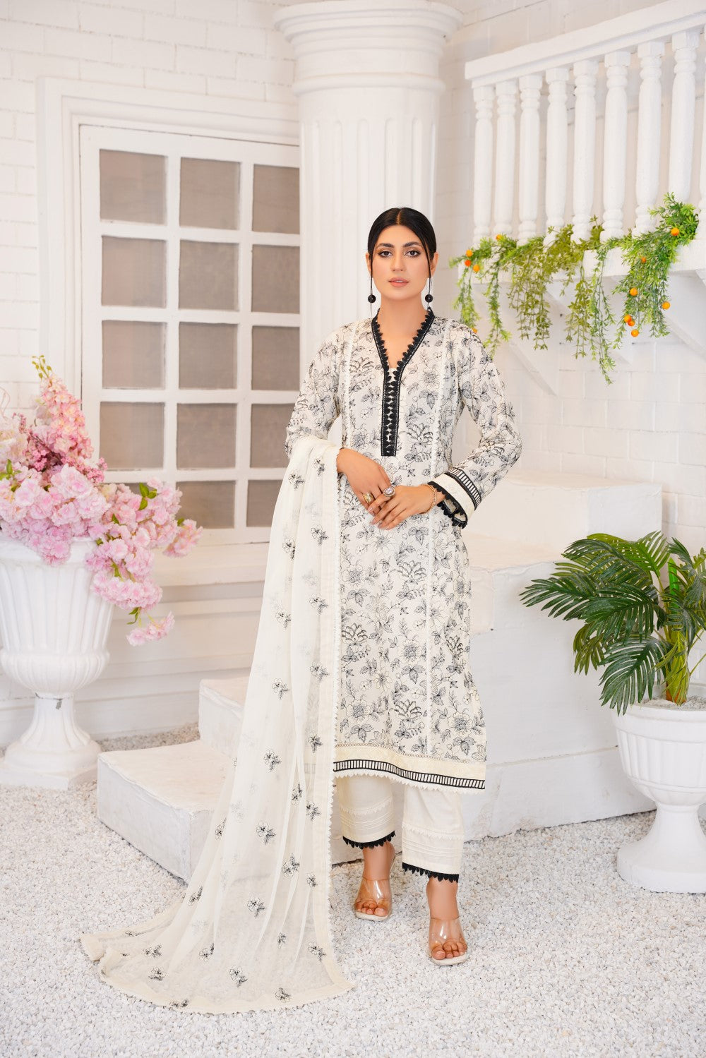 THREADS & WEAVES - EMBROIDERED LAWN - UNSTITCHED