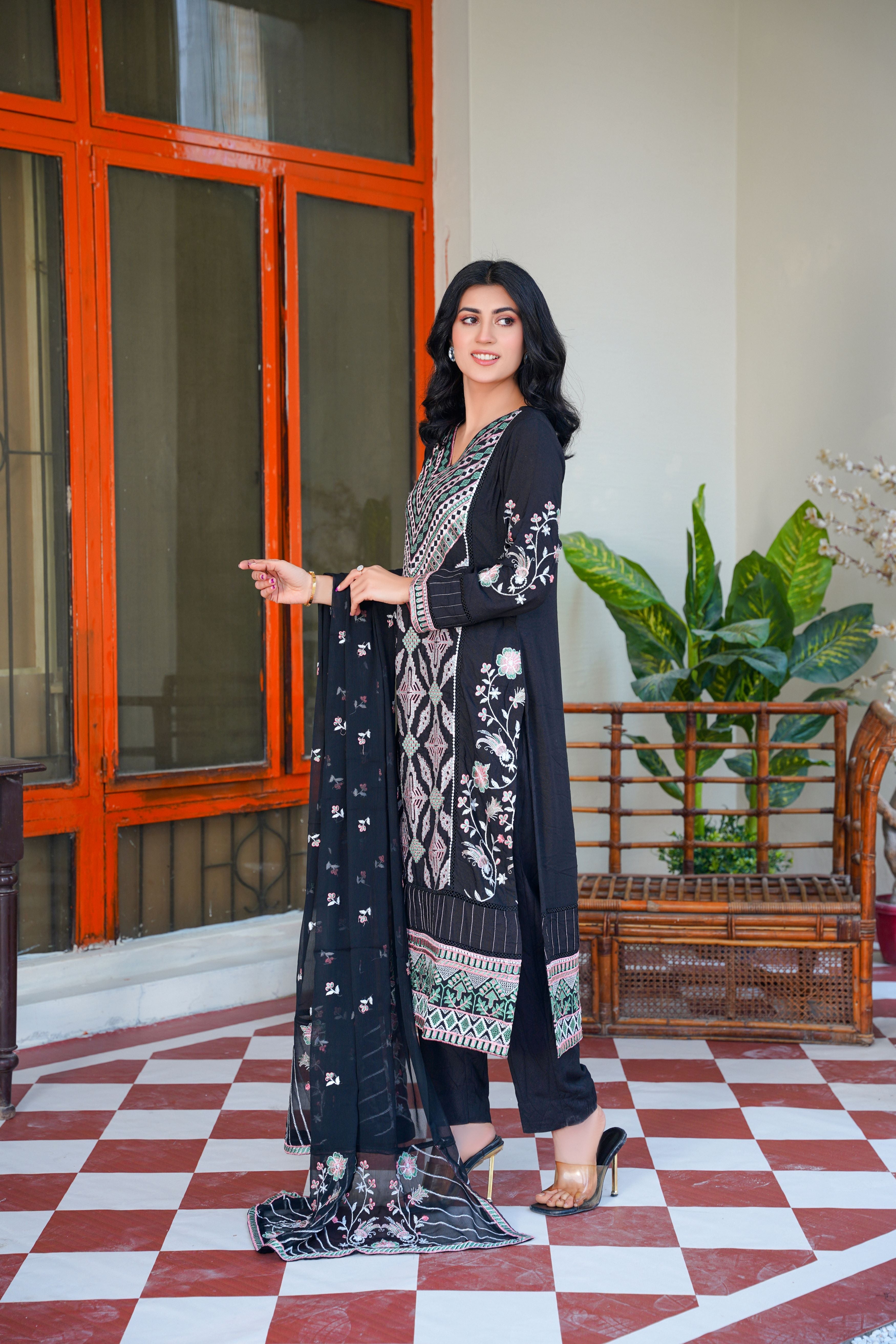 3 PC KARANDI Embroidered Dress