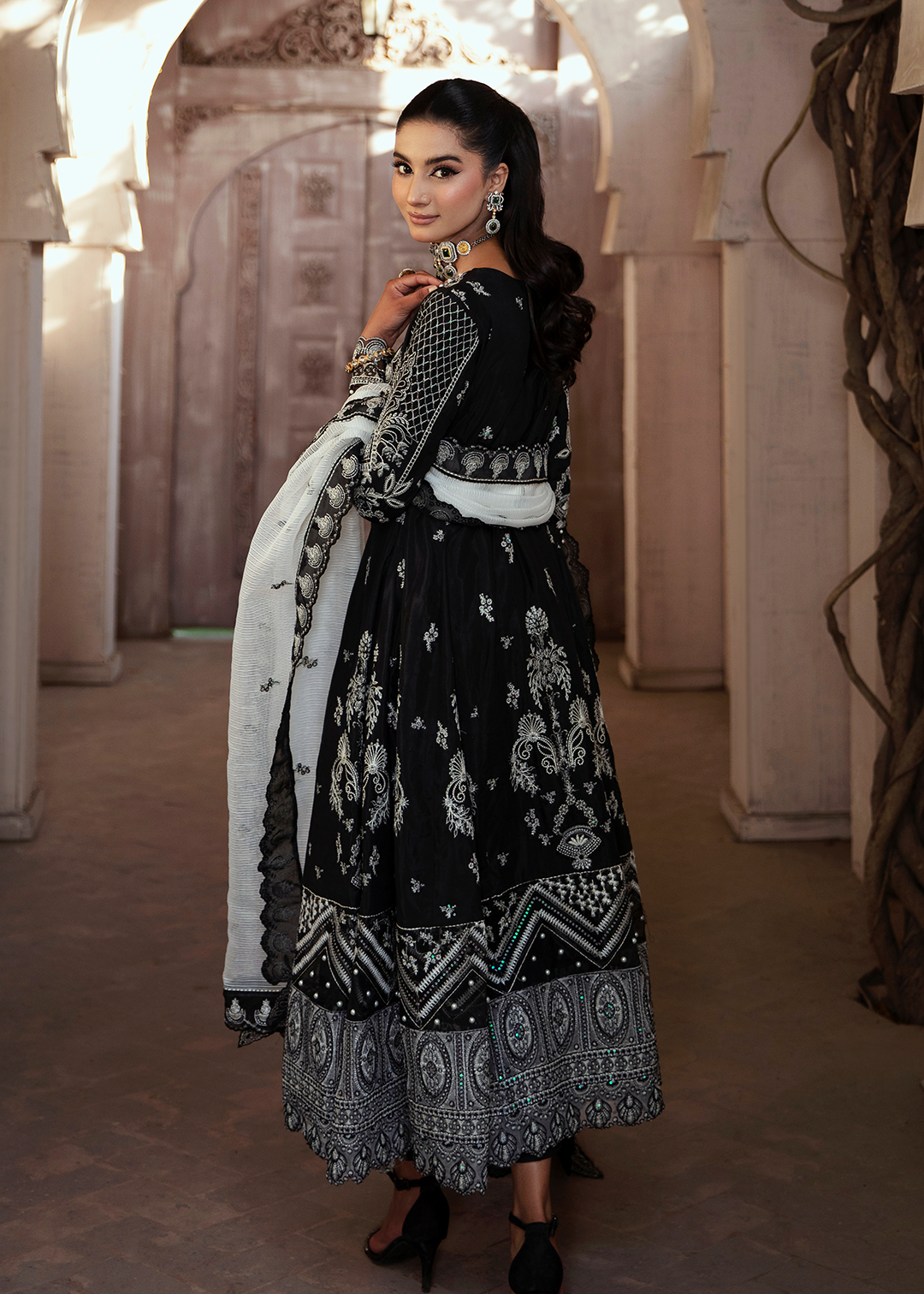 RANG E NOOR - NEEL KAMAL-BLACK - LUXURY PRET