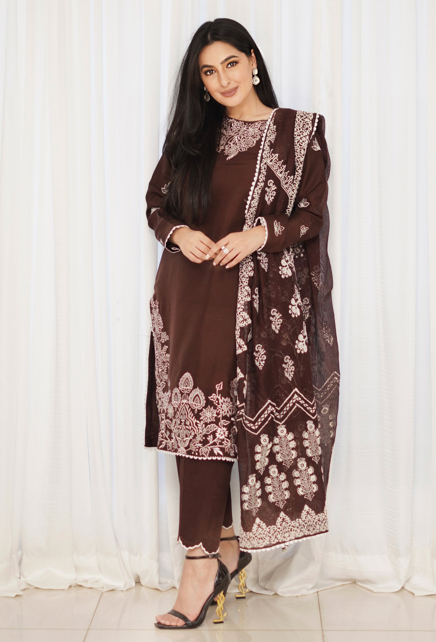 HUES ATELIER - CHOCOLATE BROWN FIT - LUXURY PRET