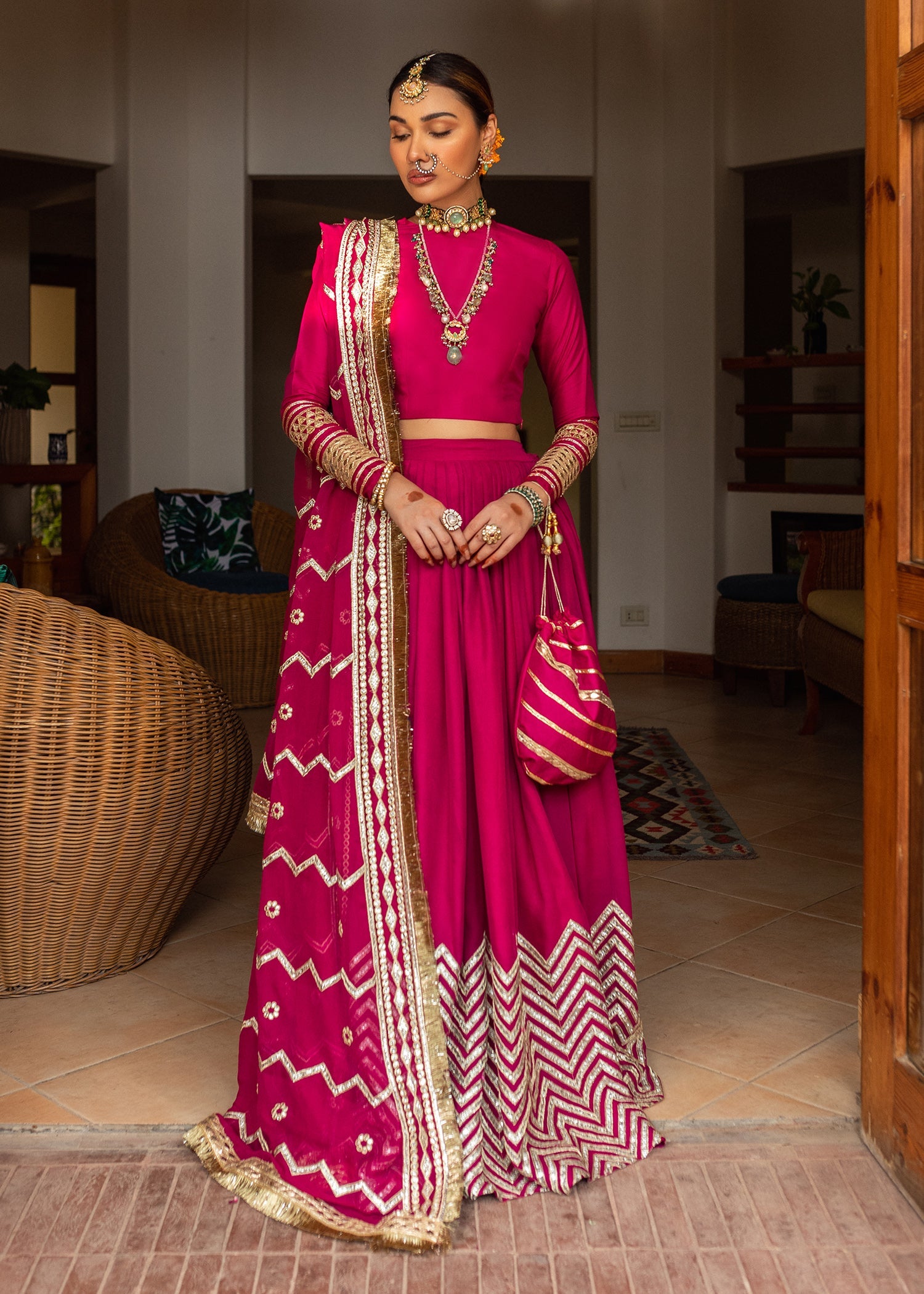 ALLURE BY IH - MERE AANGAAN MAIN - SITAAR - FORMAL