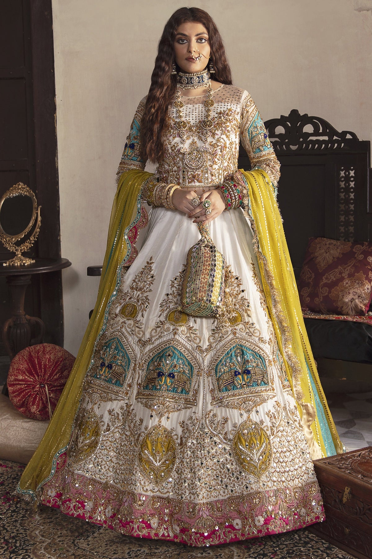 MARIA OSAMA KHAN - VIRSA - JAHAN ARA - FORMAL