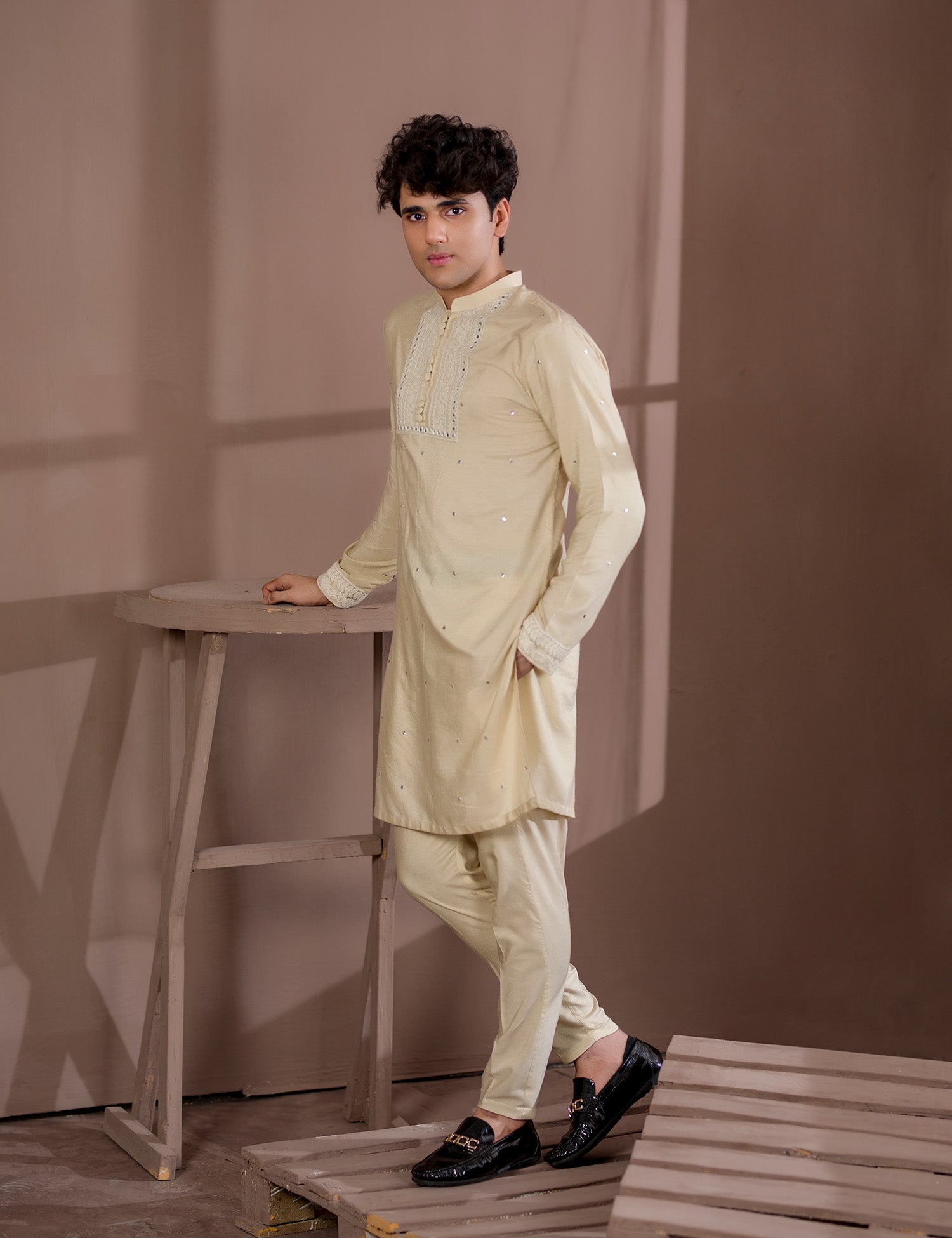 AHMAD RAZA - AR-5025 - MENSWEAR