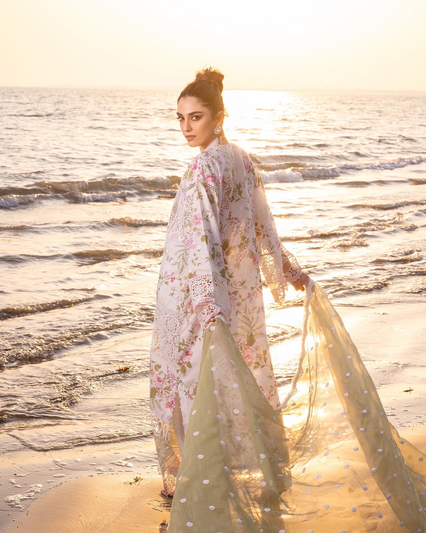 Saira Rizwan - LUXURY LAWN '24 - AKOYA - UNSTITCHED