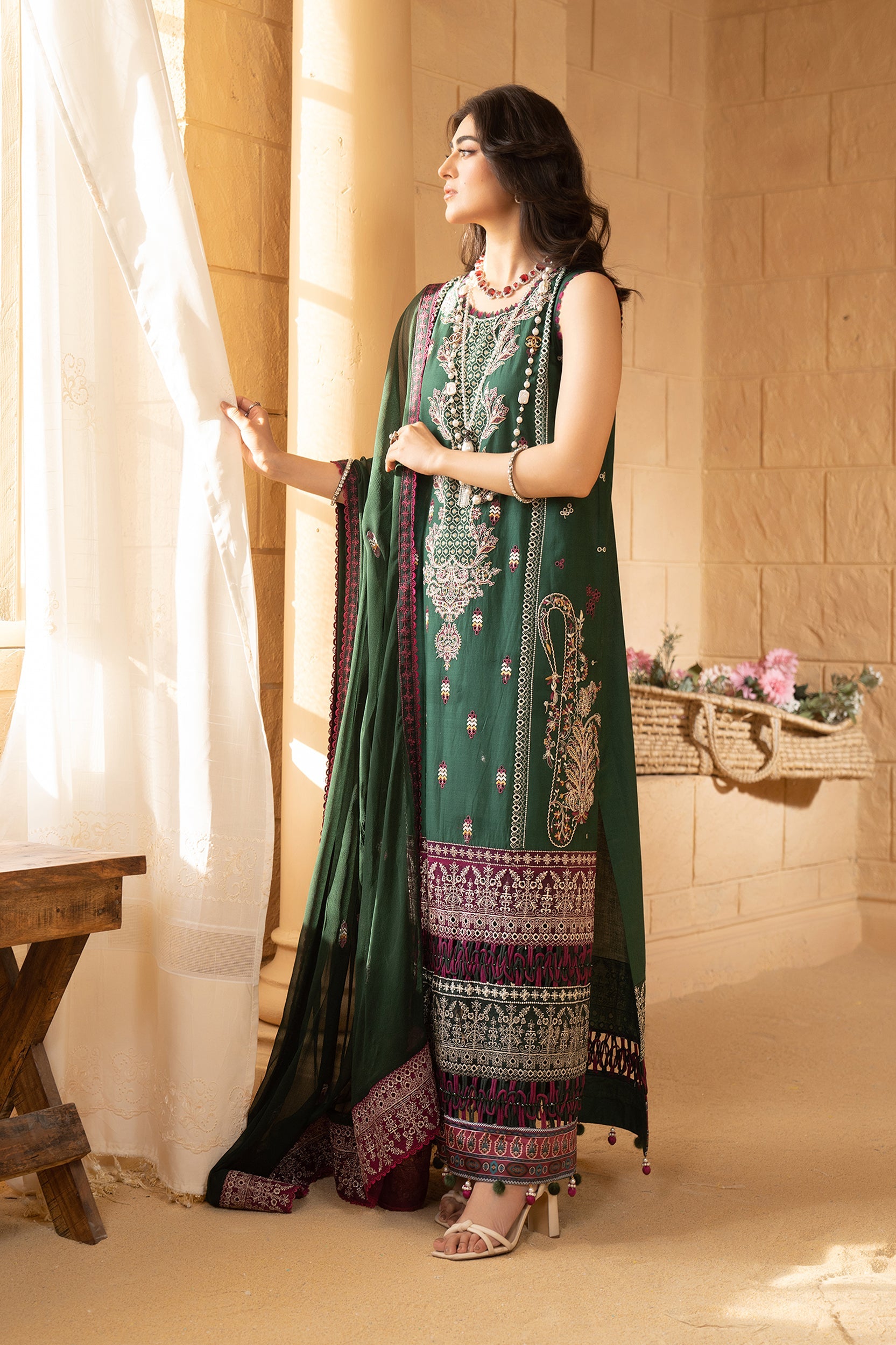 BOTTLE GREEN - SUMMER LUXUERY LAWN '24 - UNSTITCHED