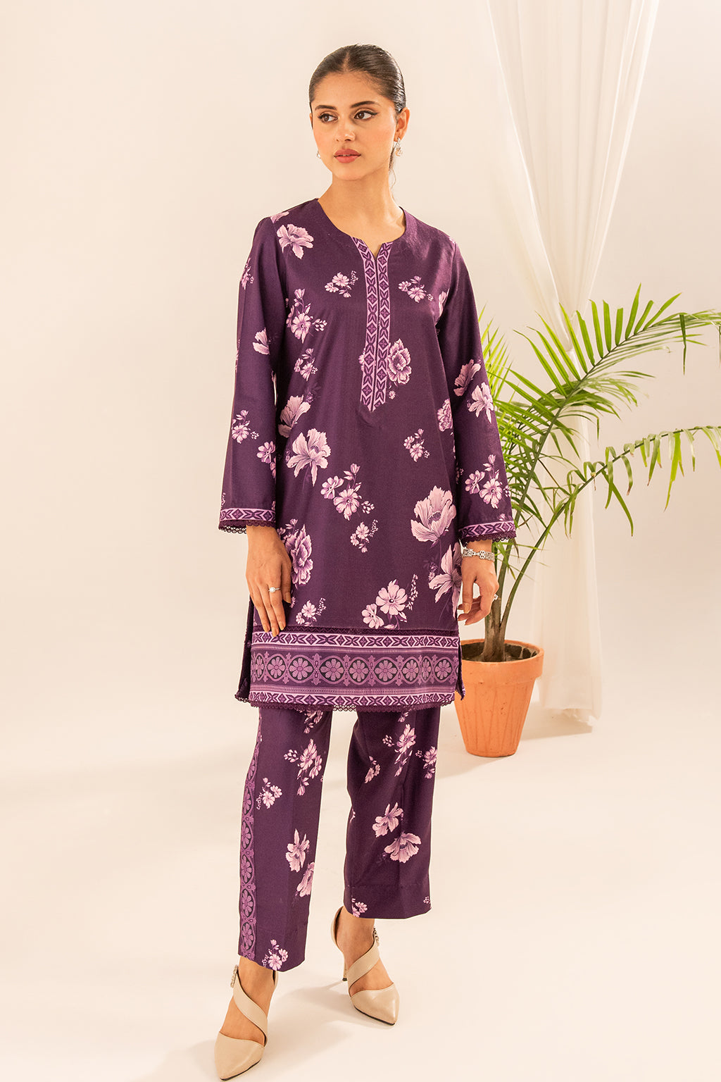 NEESHAY - WINTER ESSENTIALS - PLUM ROYALE - PRET