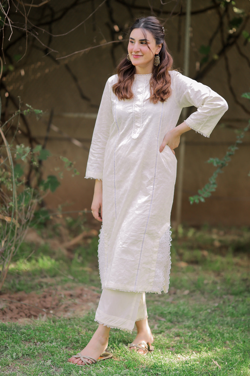 NEESHAY - EID EDITION'23 - CAMILLE - PRET