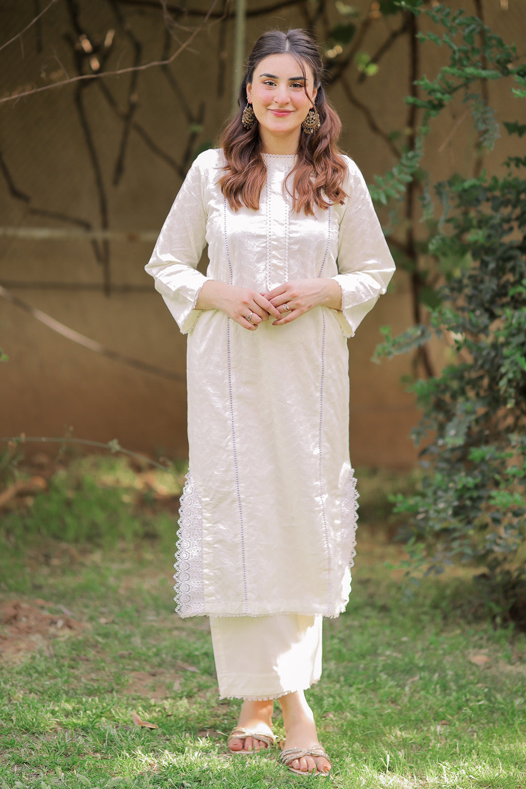 NEESHAY - EID EDITION'23 - CAMILLE - PRET