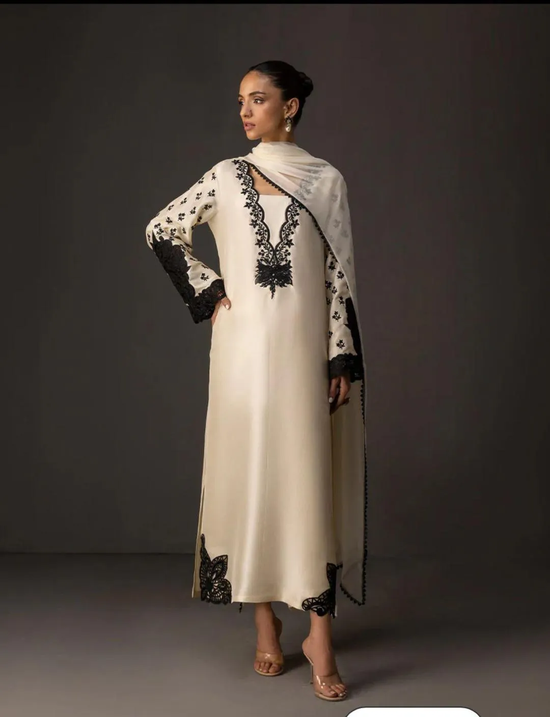 3Pc Digital Print Shamooz Silk Suit
