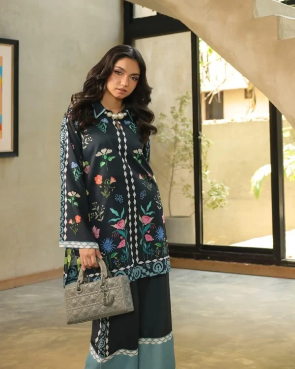 Swiss Lawn 2PC Printed Suit Black Swiss Lawn 2PC Printed Suit Black